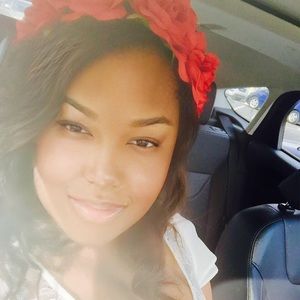 Meet your Posher, Dae marie